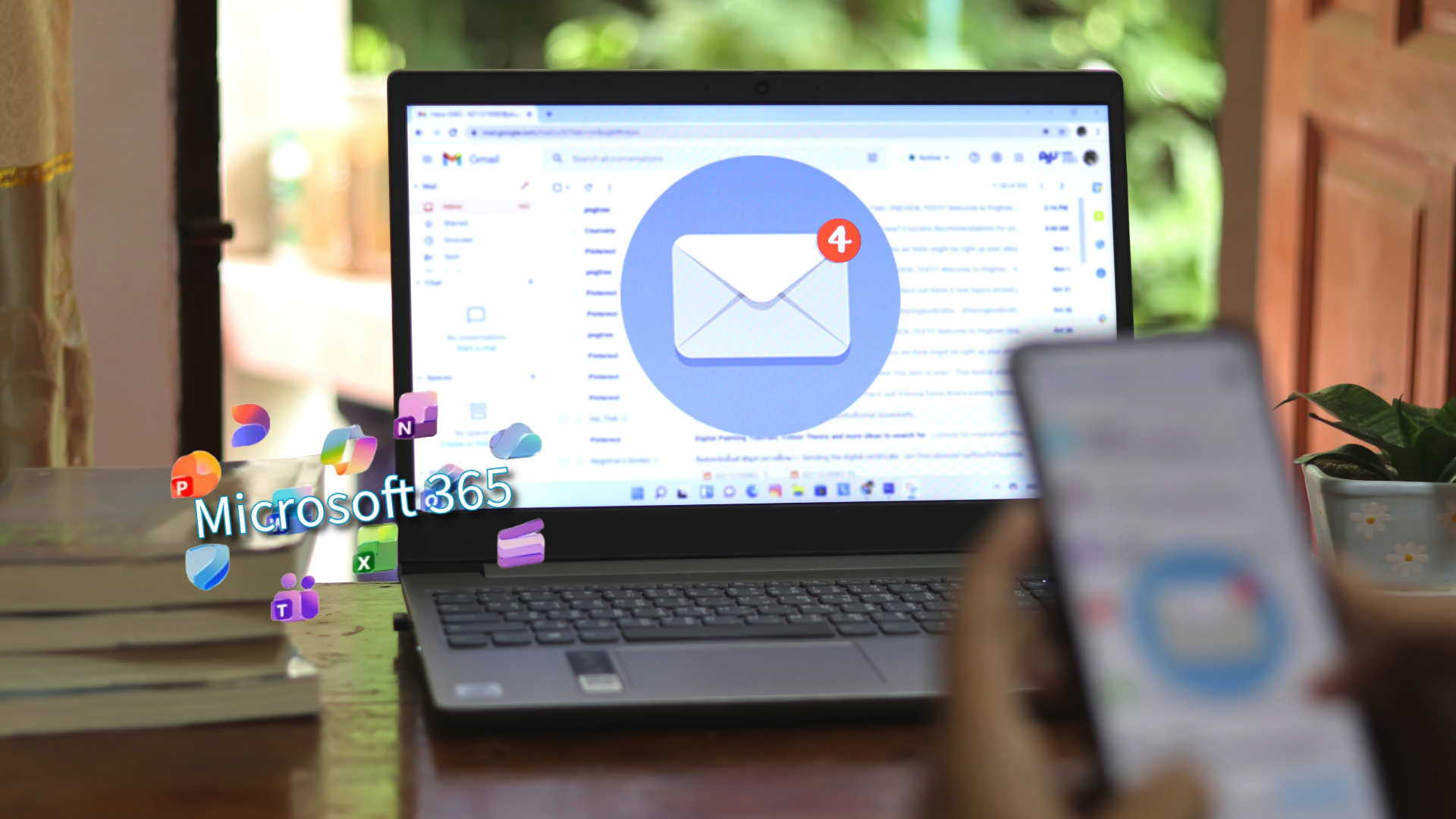 Microsoft 365 op laptop en smartphone gebruikt bij TEAM Website